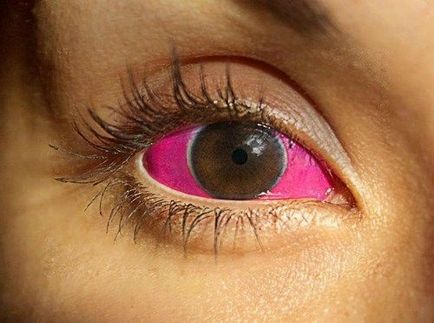 Tatuaj pe globul ocular (sufletele tatuate) Tatuaj pe globul ocular