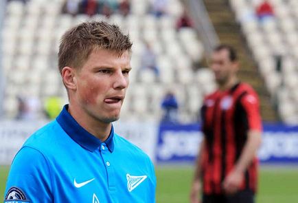 Trei motive pentru a le displace și cinci motive pentru a iubi Andrei Arshavin (fotbal) Trei motive pentru a le displace și cinci motive pentru a iubi Andrei Arshavin