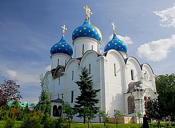 Treime-Sergius Lavra traseu, adresa, ore, istorie, descriere