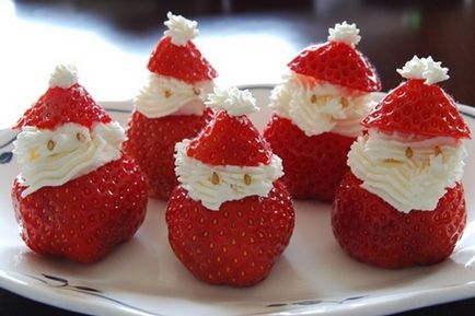 decorare tort de căpșuni 