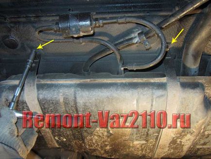 Înlocuirea rezervorului de gaz cu mâinile lor de reparare 2110