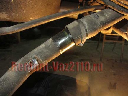 Înlocuirea rezervorului de gaz cu mâinile lor de reparare 2110