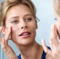 Scrub din fulgi de ovăz facial Scrub din fulgi de ovăz facial