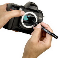 Cum putem curăța aparatul de fotografiat lentilă reflex în casă decât pentru a curăța obiectivul