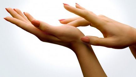 Itch între degete cauze posibile și tratamentul prurit