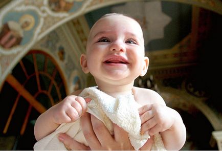 Ceea ce este necesar pentru pregătirea botezul copilului pentru ritul misterios