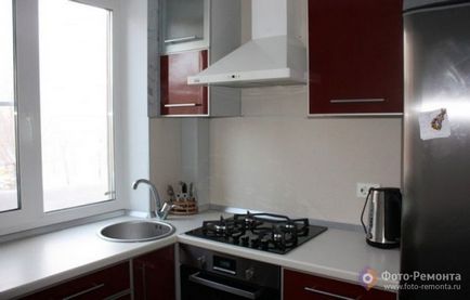 Design-o bucătărie mică în bucătărie Hrușciov, repara școală repara propriile lor mâini