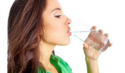 Cum să bea apă pentru a obține sfaturi de pierdere în greutate nutriționiști