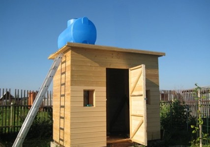 Cum de a construi un duș de vară pentru grădină și încălzite, fără propriile lor mâini