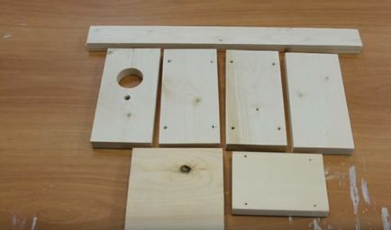 Cum sa faci o Birdhouse propriile sale mâini făcute de desene și dimensiuni de lemn și resturi de materiale pe o fotografie