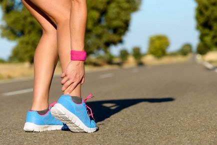 blister izbucni pe piciorul ce să facă, cum de a trata banii oamenilor (porumb) blister izbucni pe piciorul ce să facă, cum să se trateze, remedii populare