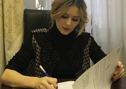 Maria Kozhevnikova nu mai este un slujitor al poporului (blogger elena_dokuchaewa on-line 03 octombrie 2016, bârfe