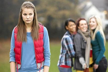 consecințe singuratice pentru adolescenți și cauzele