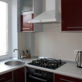 bucătărie Renovat în apartament cu mâinile sale