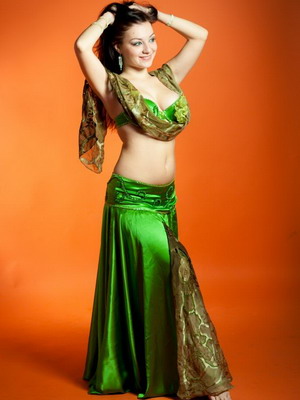 Cele mai frumoase costume pentru dans oriental, tinutele pentru fotografie dans din buric