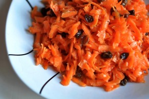 Aflați pentru a găti o varietate de feluri de mâncare originale din morcovi