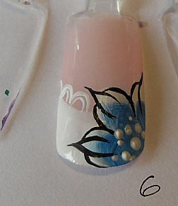 Lecții nail art artistice, unghii frumoase - completează imaginea