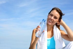 De ce să bea apă pentru pierderea în greutate