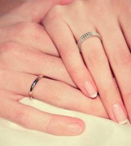 Un inel de nunta pe dvs.