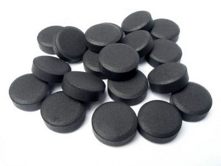 Carbon activat - un remediu excelent pentru acnee (mijloc) Carbon activat - un remediu excelent pentru acnee