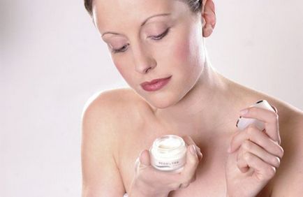 facial crema anti-imbatranire este cel mai bun rating, modul de a alege și de a aplica