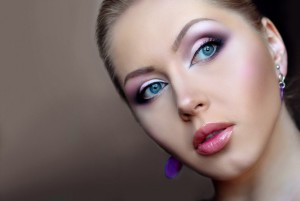 Cum să învețe cum să facă make-up în sine instrucțiuni pas cu pas, cu fotografii și video