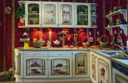 Cum să actualizați mobilierul vechi în bucătărie cu mâinile lor pictura, decorare, rattan, lipire,
