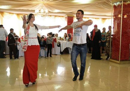 Ce se întâmplă de fapt nunta cecen - știri în imagini