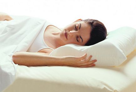 Cum de a dormi bine la o pernă ortopedică și cum de a alege