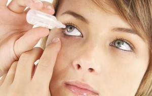 Cum să luați eyedrops durere special înseamnă solicitarea de instilare și ochi
