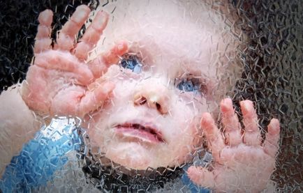 Care sunt simptomele de autism la copii sub un an și la o vârstă mai înaintată (mai mult) Care sunt simptomele de autism la copii sub un an și la o vârstă mai înaintată