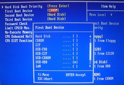 Cum se poate seta să pornească de pe o unitate flash în versiunile vechi și moderne ale BIOS-ului