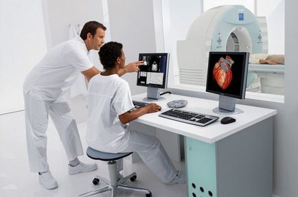Tomografia computerizată a vaselor inimii și coronariene ca o scanare CT făcut și arată