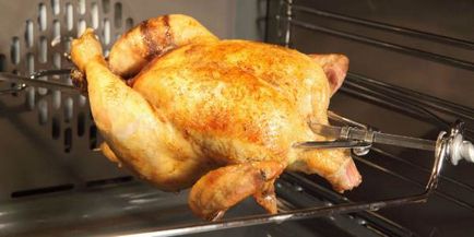 Găini grătar în cuptor (pe un scuipat, pe gratar) rețete