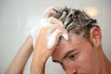 păr pentru bărbați - baza de îngrijire corespunzătoare