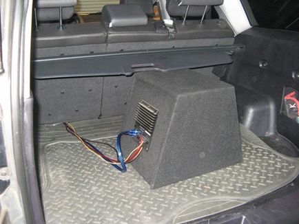 Configurarea unui subwoofer activ în mașină cu mâinile lor