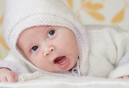 Un nou-născut nu doarme bine noaptea - în căutarea pentru motivele (copil) Un nou-născut nu doarme bine noaptea - în căutarea unui motiv
