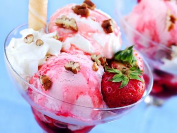 Descrierea tipurilor și metodelor de furnizare de înghețată într-un restaurant