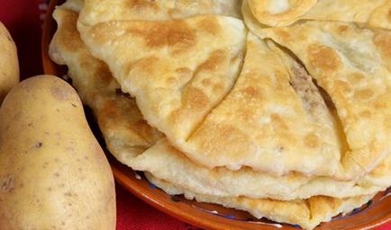 Plăcintă cu brânză și ierburi (Plăcintă) Plăcintă cu brânză și ierburi