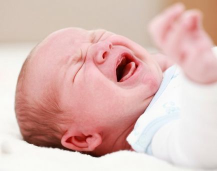 De ce copilul se plânge cum a calma nou-născutului, cum pentru a ajuta la sugari 1-3 luni