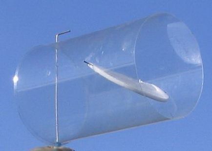 giruetă simplă a unei sticle de plastic