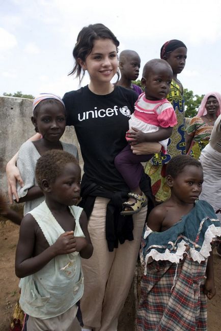 Selena Gomez biografia și viața personală