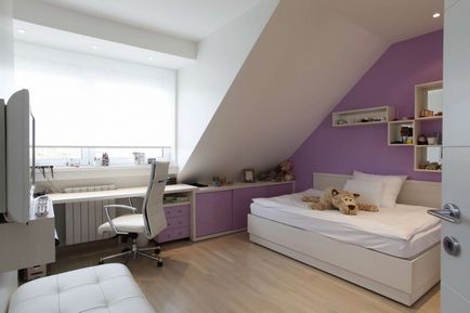 Dormitor în tapet mansardă, planificare, idei de design interior și decorațiuni