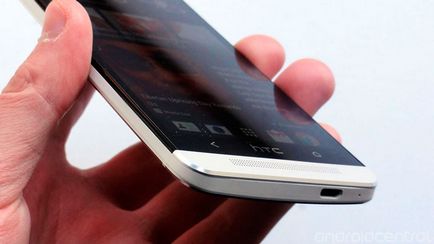 Compara un HTC și Sony Xperia Z gama de campioni