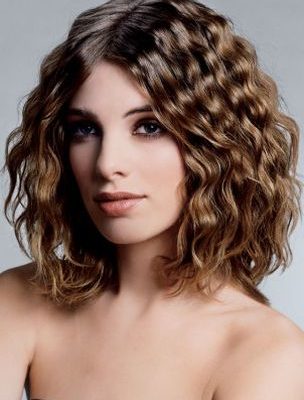 Styling buclat și părul creț la domiciliu (păr) Hair styling ondulat și creț la domiciliu