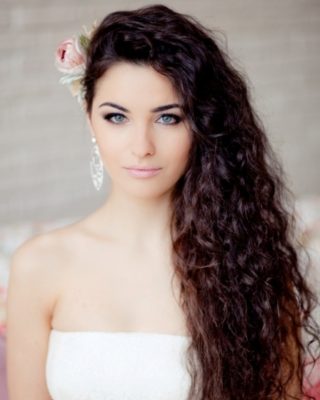 Styling buclat și părul creț la domiciliu (păr) Hair styling ondulat și creț la domiciliu