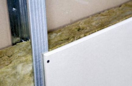 De stabilire a izolației termice pe pereți, podeaua și tavanul