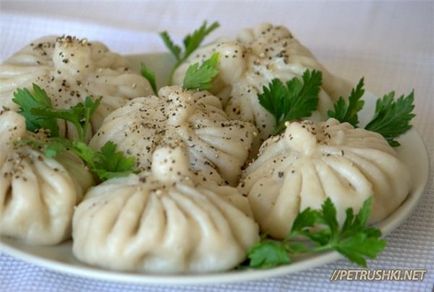 Khinkali în georgiană (khinkali în georgiană) Khinkali în georgiană