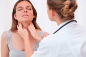 chist gât lateral cauzează simptome