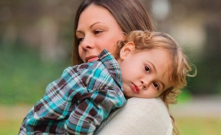 Istericale, la un copil de 3 ani, 7 ani, ce se întâmplă dacă isteria cu orice ocazie, cade la podea